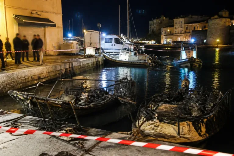 Quatre nouvelles mises en examen après la vague d'incendies de bateaux en Haute‑Corse