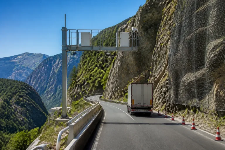 RD 900 : vers un péage pour les poids lourds au Pas de la Rochaille faute d’aide européenne ?