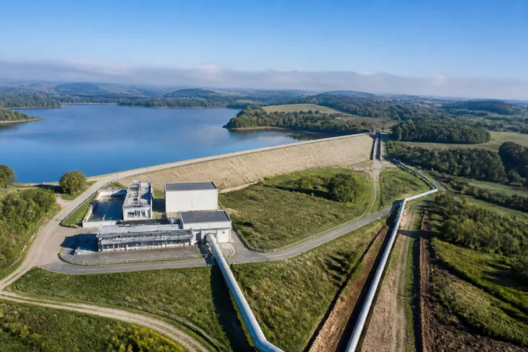 Rennes et Rophémel : pourquoi une usine d’eau des Côtes-d’Armor alimente toujours le bassin rennais