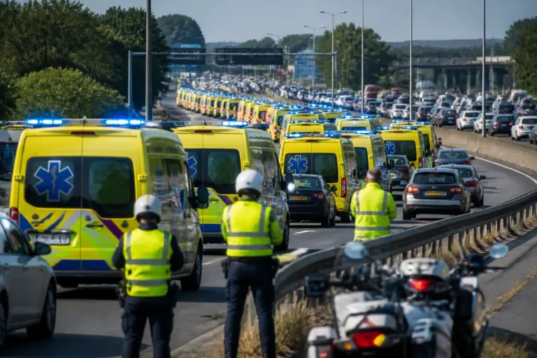 Rennes : plus de 200 ambulances mobilisées, la profession lance l’alerte