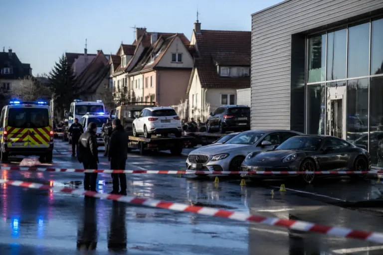 Réseau de vols de voitures de luxe démantelé dans le Bas-Rhin : sept interpellations