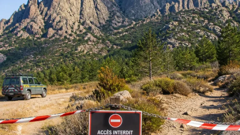 Risque incendie très sévère: Bavella et Illarata fermés, tronçon du GR20 coupé