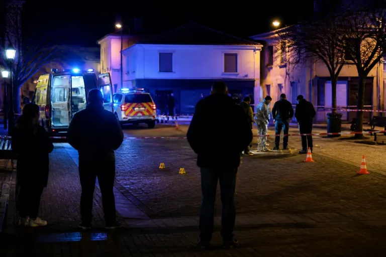 Rixe au couteau à La Châtaigneraie : trois mineurs déférés, la piste des représailles