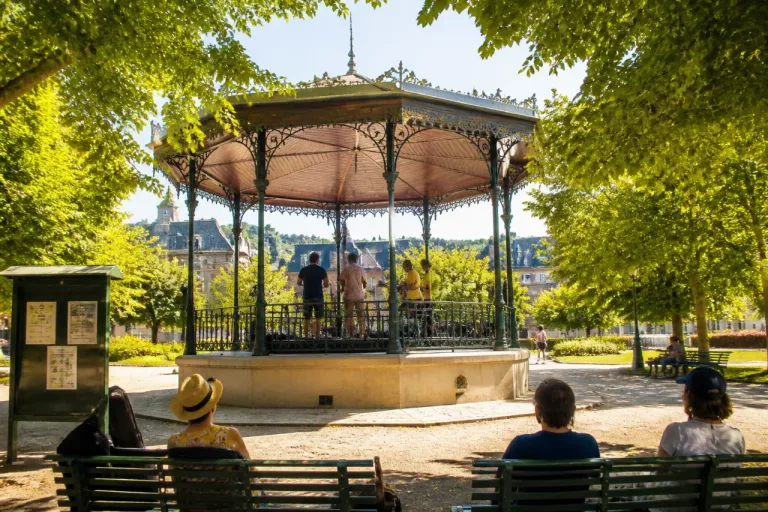 Rodez : le kiosque du jardin du Foirail reprend sa saison musicale dominicale
