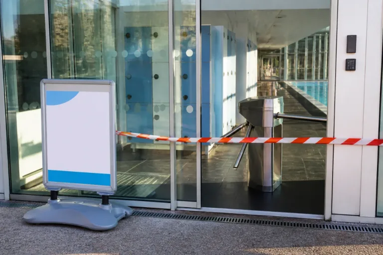 Rouen : un enseignant suspendu et visé par une audience en décembre pour des faits de voyeurisme
