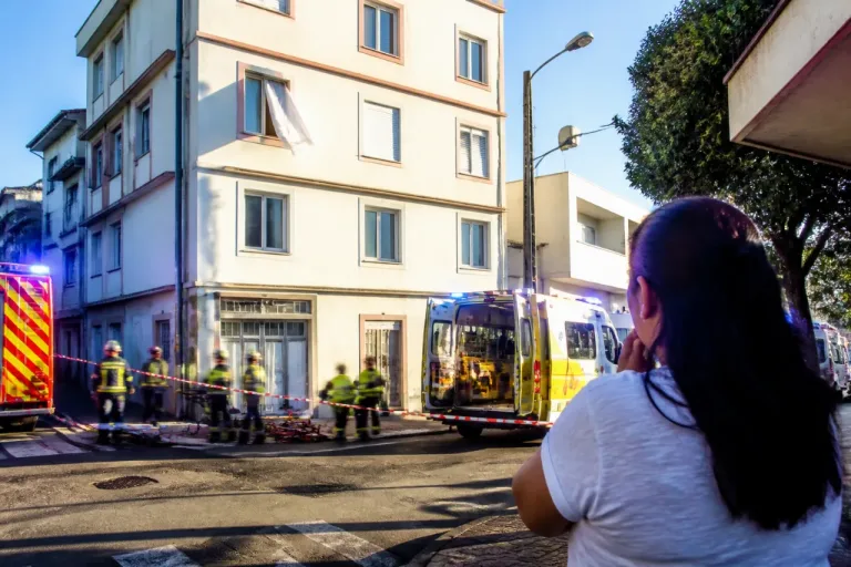 Saint-Denis : une fillette de 7 ans en urgence absolue après une chute au Chaudron