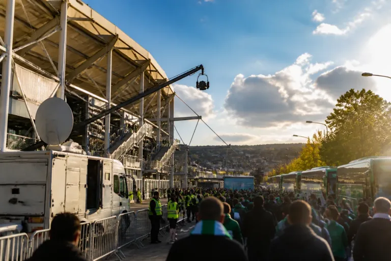 Saint-Étienne favorisé par beIN Sports : quelles répercussions pour les supporters ?
