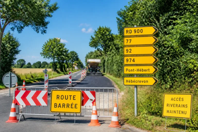 Saint-Lô : circulation déviée en juillet sur la D8, le point sur le chantier