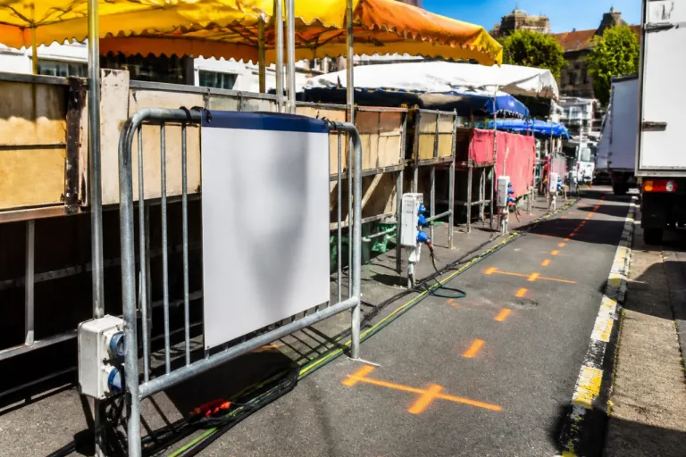 Saint-Lô revoit à la hausse les droits de place des marchés, l’opposition grince