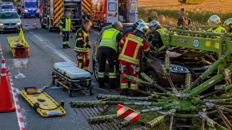 Savolles : une personne héliportée après une violente collision avec une remorque agricole