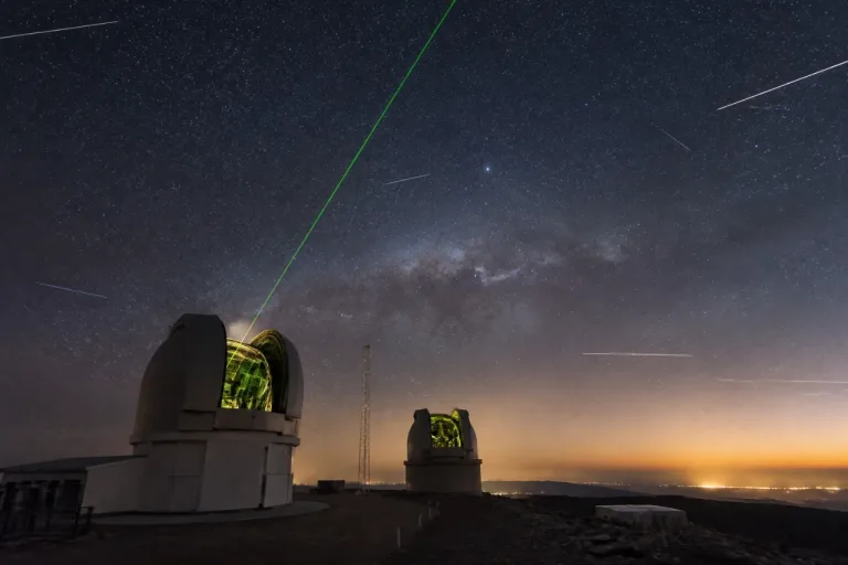 L’ESO fixe un seuil de 100 000 satellites pour protéger le ciel nocturne