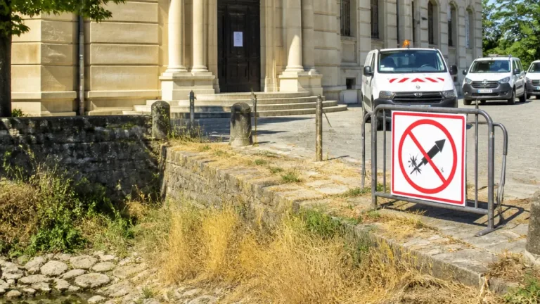 Sécheresse dans le Lot : la préfète étend les restrictions pour réduire le risque d’incendie