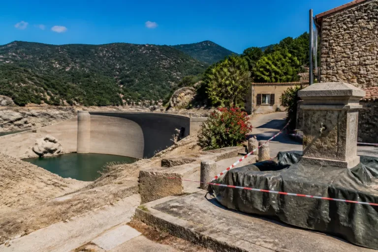 Sécheresse en Corse-du-Sud : alerte déclenchée, premières limitations d’usage de l’eau