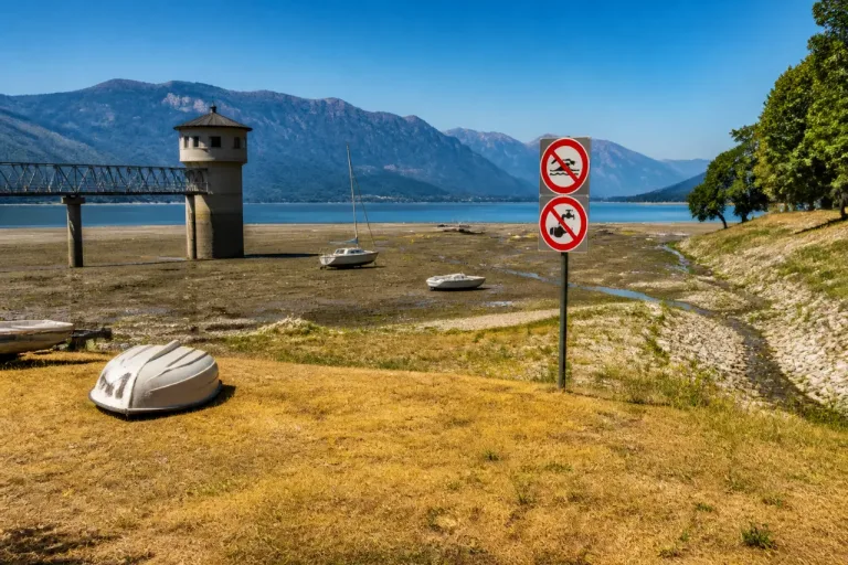 Sécheresse en Savoie : des restrictions renforcées sur le bassin du Lac du Bourget et le Chéran