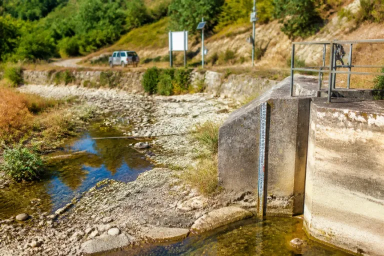 Sécheresse : la DDTM alerte, le « château d'eau » des Alpes‑Maritimes s'effrite