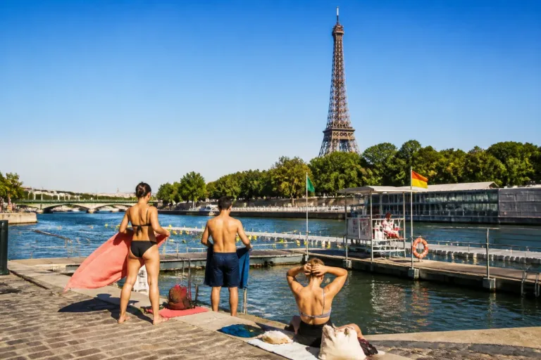 Seine: trois spots de baignade rouvrent à Paris, accès gratuit tout l’été