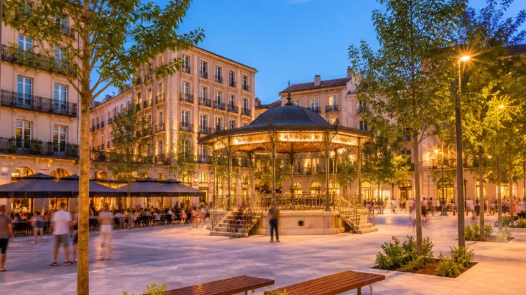 Sète inaugure la place Aristide-Briand rénovée, nouvelle respiration pour le centre-ville