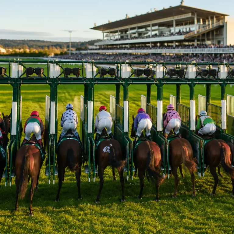 Queen Of The Day pointe au Sky Sports Racing Prix Six Perfections à Deauville