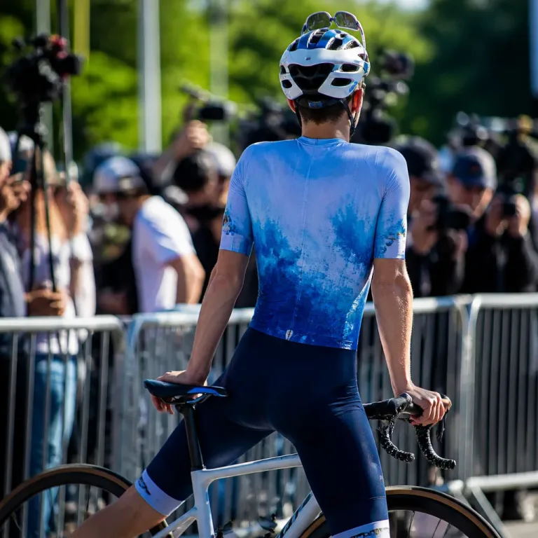 Paul Seixas avant le Tour : sobre, discret et déjà star des réseaux