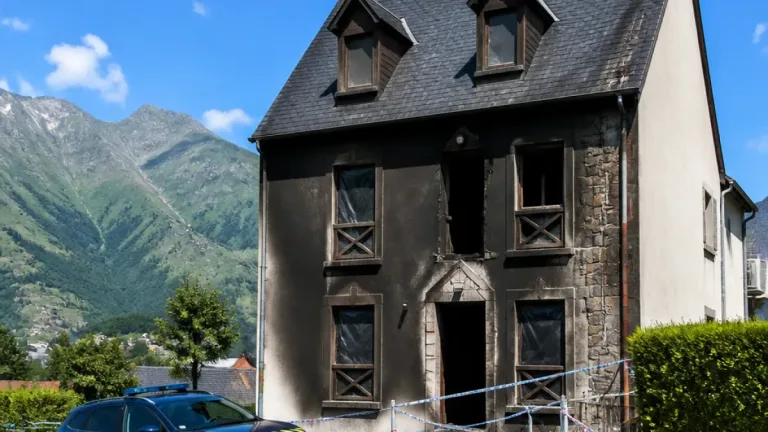 Suspect d’un incendie à Loudenvielle interpellé en Dordogne, procès fixé en septembre