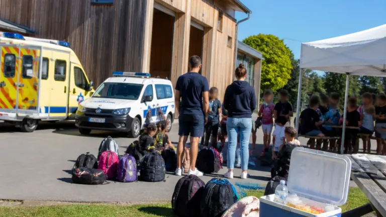Suspicion d’intoxication alimentaire à l’accueil de loisirs de Moÿ‑de‑l’Aisne : une fillette hospitalisée