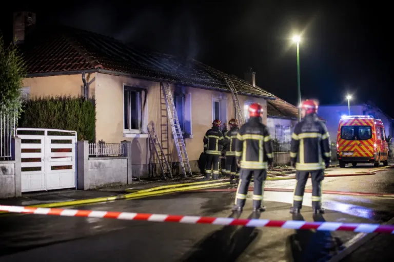 Tarbes : incendie nocturne rue d'Urac, deux personnes prises en charge