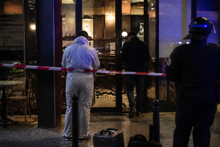 Tir policier mortel dans un restaurant du 12e: une femme abattue, une policière blessée