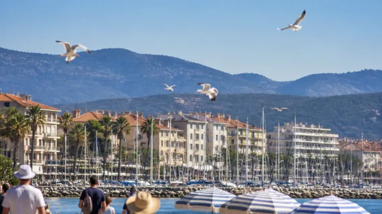 Toulon : un fort bruit dans le ciel expliqué par deux Rafale avant le 15 août
