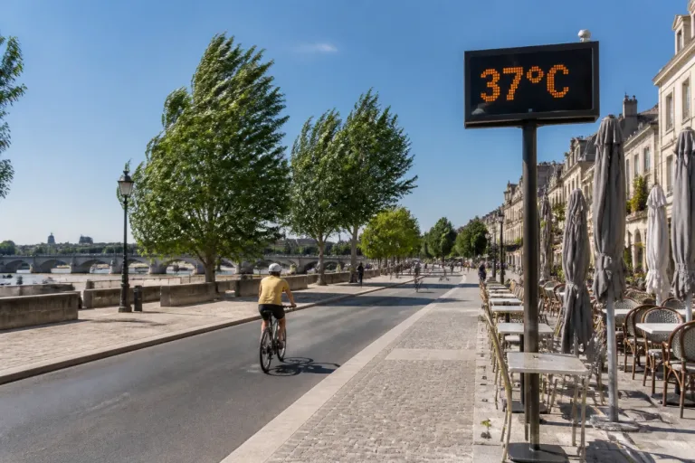 Tours : pic de chaleur attendu jeudi — jusqu’à 37 °C et nuit très chaude