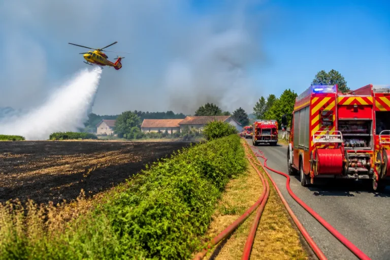 Trois incendies dans l’Allier: des dizaines d’hectares touchés et un hélicoptère mobilisé