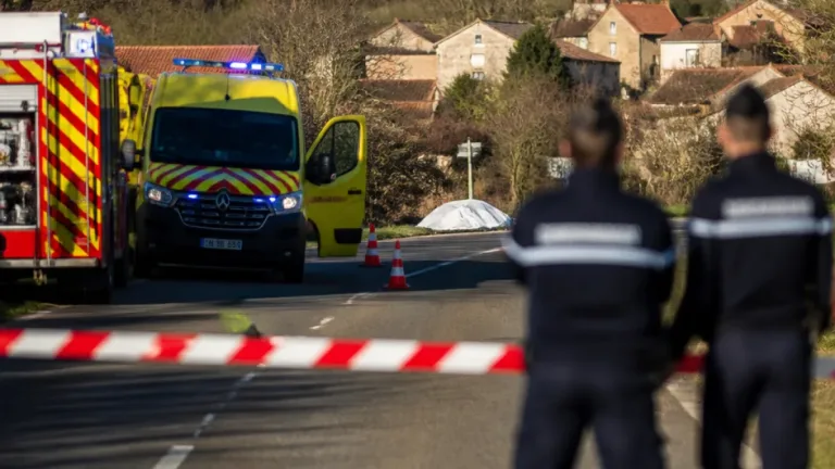 Un adolescent de 17 ans tué par une voiture sur la D982 à Moussac