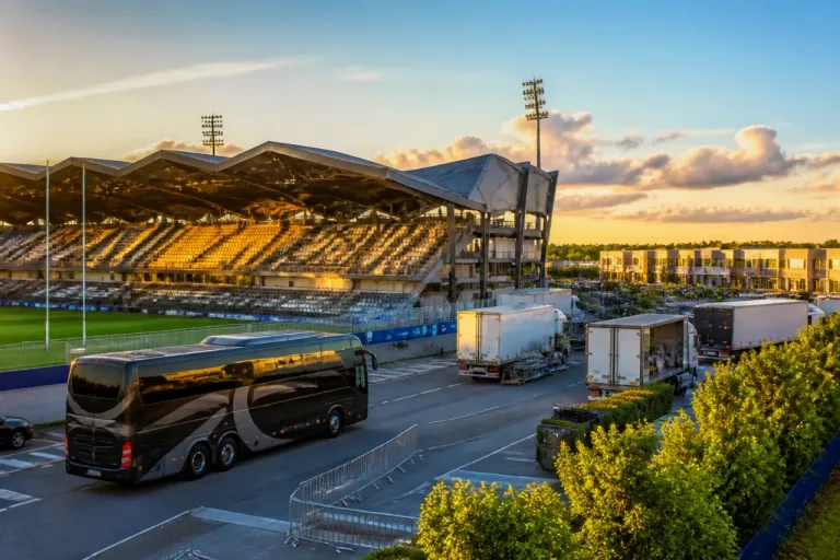 Vannes : le RC Vannes renforce son budget grâce aux partenaires privés pour aborder le Top 14